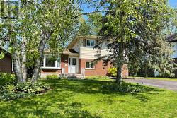 577 LYNWOOD DRIVE Cornwall, ON K6H 5W7