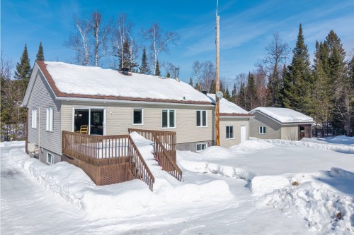 Cour - 1708 Route 323 N., Amherst, QC - Outdoor