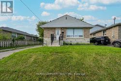 BASEMENT - 776 PHILLIP MURRAY AVENUE  Oshawa, ON L1J 1J3