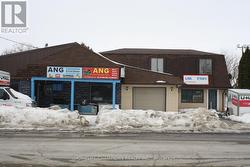 11 OLD PORTAGE ROAD  Prince Edward County, ON K0K 1L0