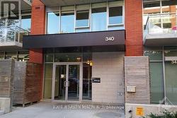 938 - 340 MCLEOD STREET  Ottawa, ON K2P 1A9