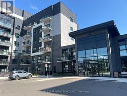 502 - 102 GROVEWOOD COMMON  Oakville, ON L6H 0X2
