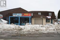 11 OLD PORTAGE ROAD  Prince Edward County, ON K0K 1L0