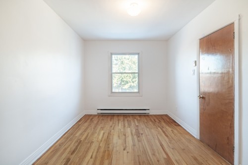 Chambre à coucher - 2181 Rue De Villiers, Montréal (Le Sud-Ouest), QC - Indoor Photo Showing Other Room