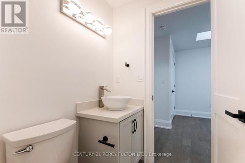 195 Danforth Road, Toronto, ON - Indoor Photo Showing Bathroom