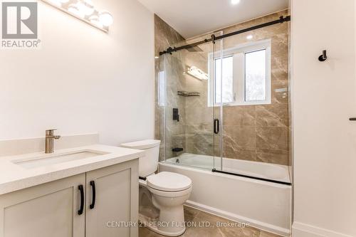 195 Danforth Road, Toronto, ON - Indoor Photo Showing Bathroom