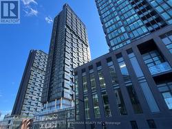 2202 - 1 QUARRINGTON LANE  Toronto, ON M3C 0S4
