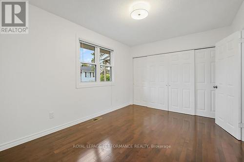2654 Draper Avenue, Ottawa, ON - Indoor Photo Showing Other Room