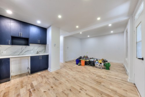 Cuisine - 1056 Av. Harvard, Montréal (Côte-Des-Neiges/Notre-Dame-De-Grâce), QC - Indoor