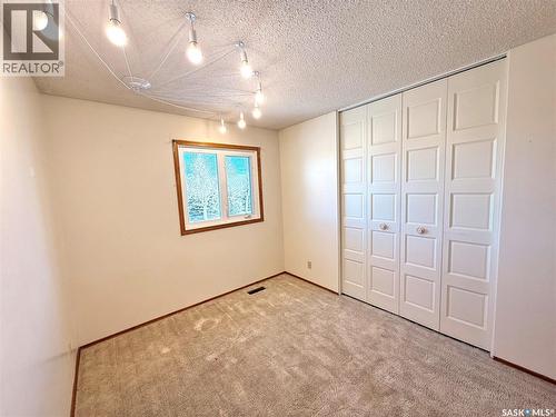 264 Hayes Drive, Swift Current, SK - Indoor Photo Showing Other Room