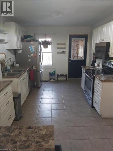 82 Cambridge Avenue, Hamilton, ON - Indoor Photo Showing Kitchen With Double Sink