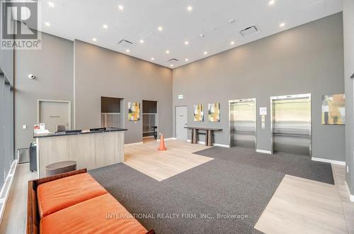 710 - 859 The Queensway, Toronto, ON - Indoor Photo Showing Other Room