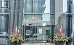 2204 - 1080 BAY STREET  Toronto, ON M5S 0A6