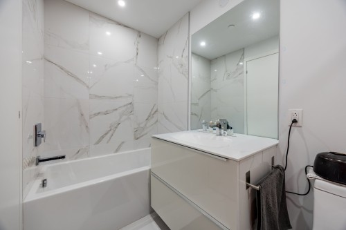 Salle de bains - 1009-1400 Boul. René-Lévesque O., Montréal (Ville-Marie), QC - Indoor Photo Showing Bathroom