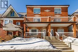 164 ROXTON ROAD  Toronto, ON M6J 2Y5