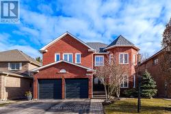 1323 BLACKBURN DRIVE  Oakville, ON L6M 2X9