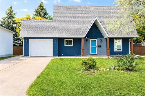 82 Willowmeade Cr, Winnipeg, MB 