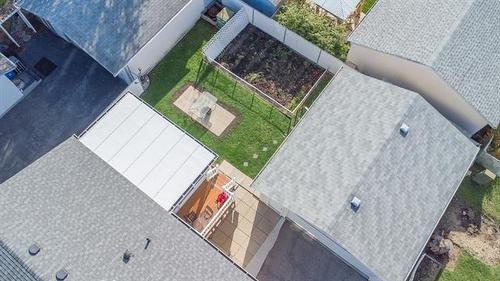 960 Kimberly Ave, Winnipeg, MB 