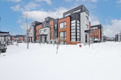 15 Rue des Marronniers  Candiac, QC J5R 0T5