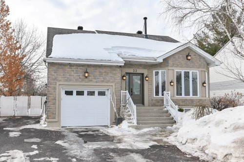 33 Rue de Bernières  Blainville, QC J7B 1G9