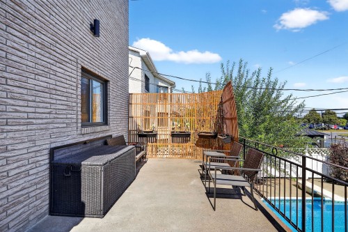 Balcon - 1623 Rue Michel-Gamelin, Laval (Vimont), QC - Outdoor With Exterior