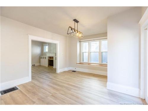 73 John St, Moncton, NB 