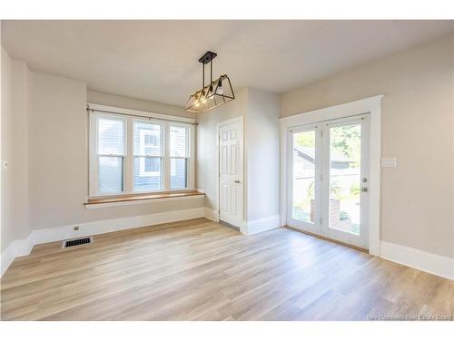 73 John St, Moncton, NB 