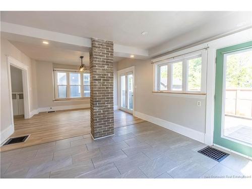 73 John St, Moncton, NB 