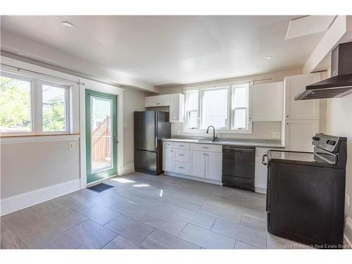 73 John St, Moncton, NB 