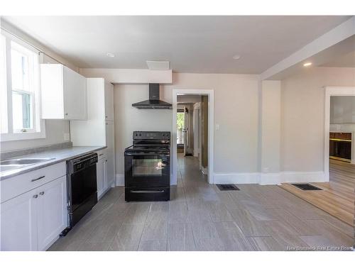 73 John St, Moncton, NB 