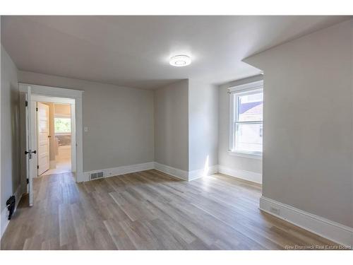 73 John St, Moncton, NB 