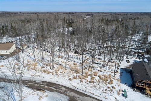 11 Amherst Dr, Pinawa, MB 