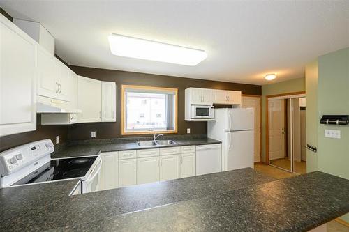 16-1010 Wilkes Ave, Winnipeg, MB 