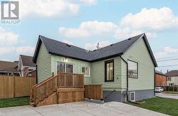 B - 476 FERGUSON AVENUE N  Hamilton, ON L8L 4Z2