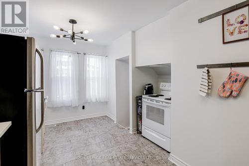36 Harmony Avenue, Hamilton, ON - Indoor Photo Showing Kitchen