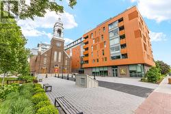 207 - 135 BARRETTE STREET  Ottawa, ON K1L 7Z9