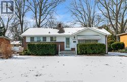 3425 RANKIN  Windsor, ON N9E 3C4