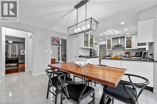 1 Brown Avenue, Cambridge, ON - Indoor Photo Showing Dining Room