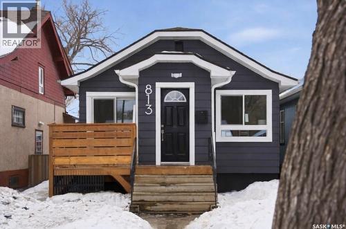 813 4th AVENUE N  Saskatoon, SK S7K 2N3