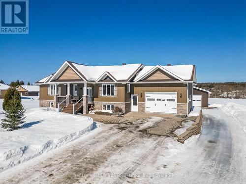 933 BETTY ROAD  West Nipissing (Verner), ON P0H 2M0