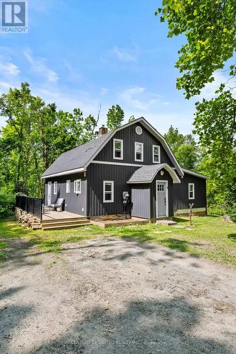 8 LIBRARY ROAD  North Kawartha, ON K0L 3E0