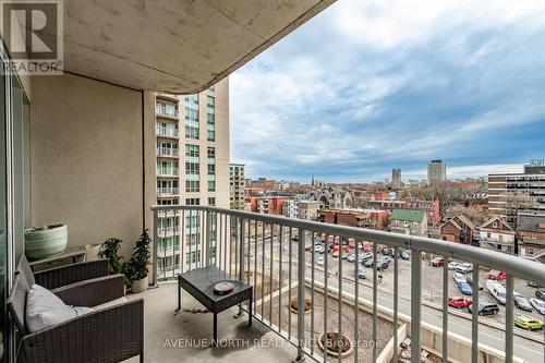 912 - 200 Rideau Street, Ottawa, ON - Outdoor With Exterior