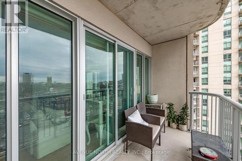 912 - 200 Rideau Street, Ottawa, ON - Outdoor With Exterior