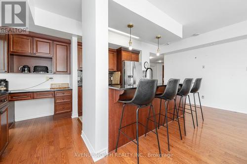 912 - 200 Rideau Street, Ottawa, ON - Indoor Photo Showing Kitchen