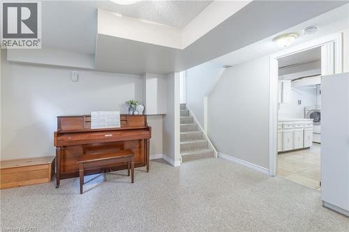 63 Lionsgate Avenue, Hamilton, ON - Indoor Photo Showing Other Room