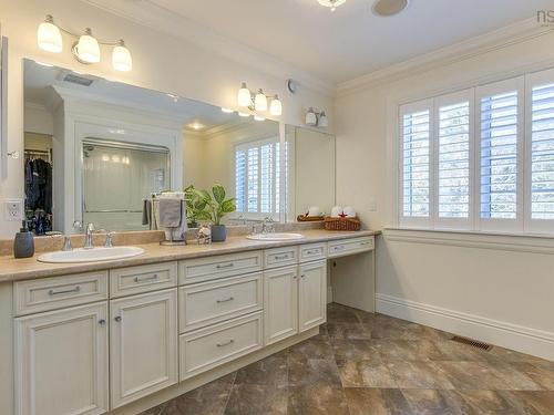 93 Canterbury Lane, Fall River, NS 