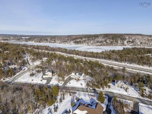 93 Canterbury Lane, Fall River, NS 