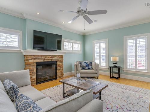 93 Canterbury Lane, Fall River, NS 