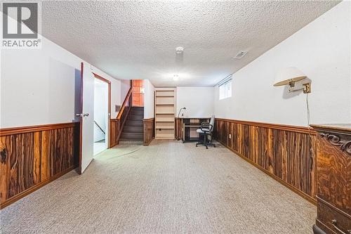 21 Lynwood Road, Hamilton, ON - Indoor Photo Showing Other Room