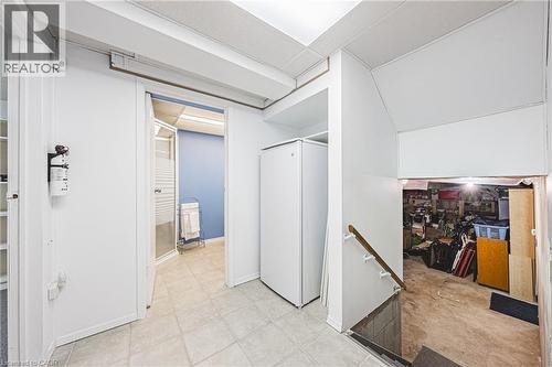 21 Lynwood Road, Hamilton, ON - Indoor Photo Showing Other Room